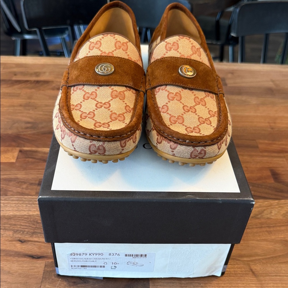 Gucci Unisex Brown and Cream Loafers